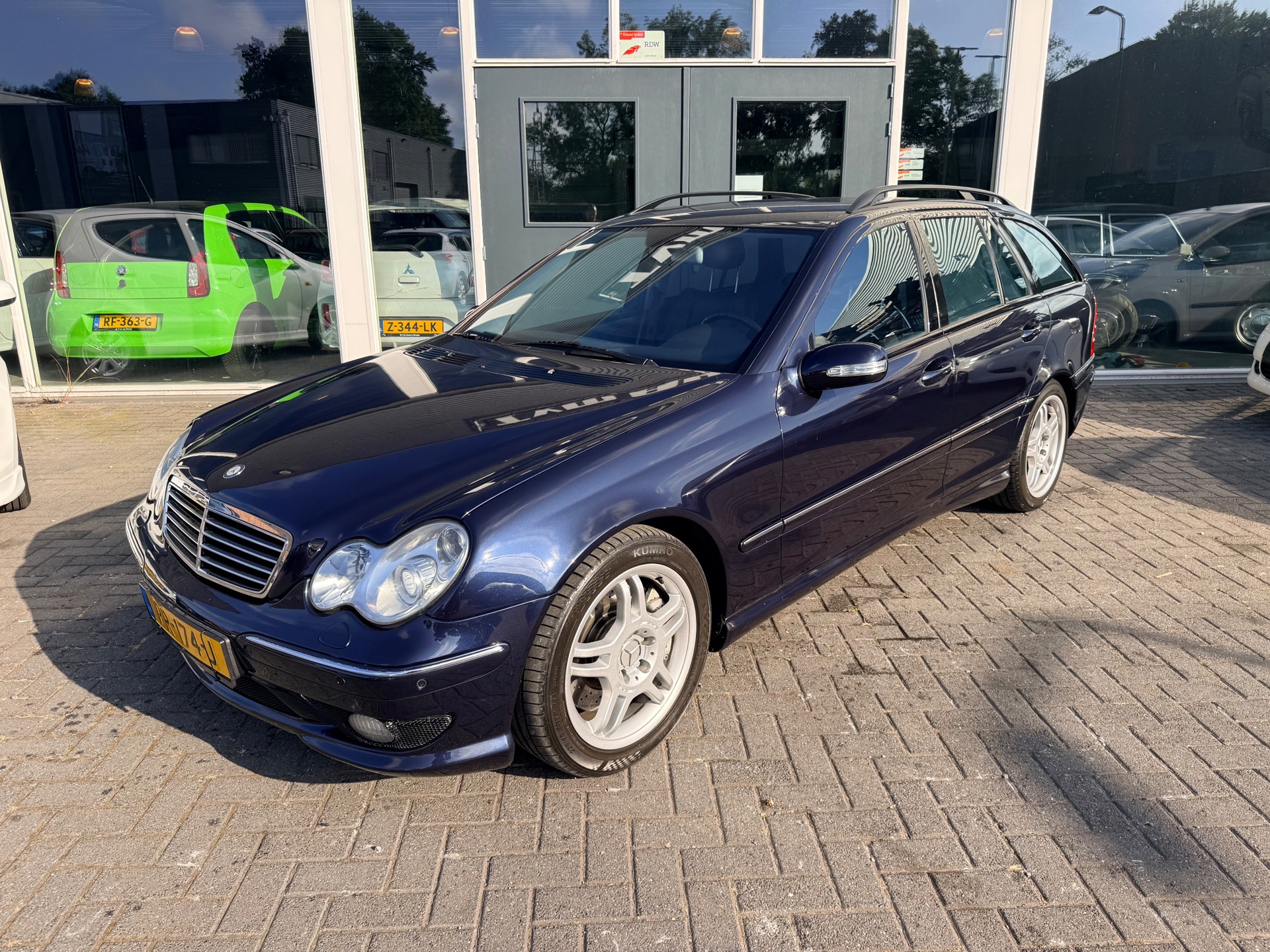 Foto van Mercedes-Benz C 32 AMG
