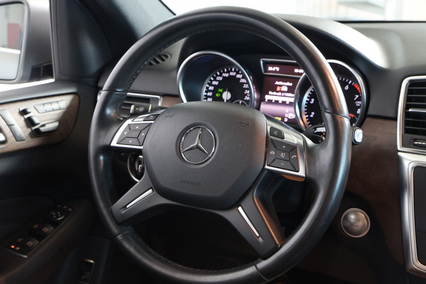 Foto van Mercedes-Benz ML 400 4Matic