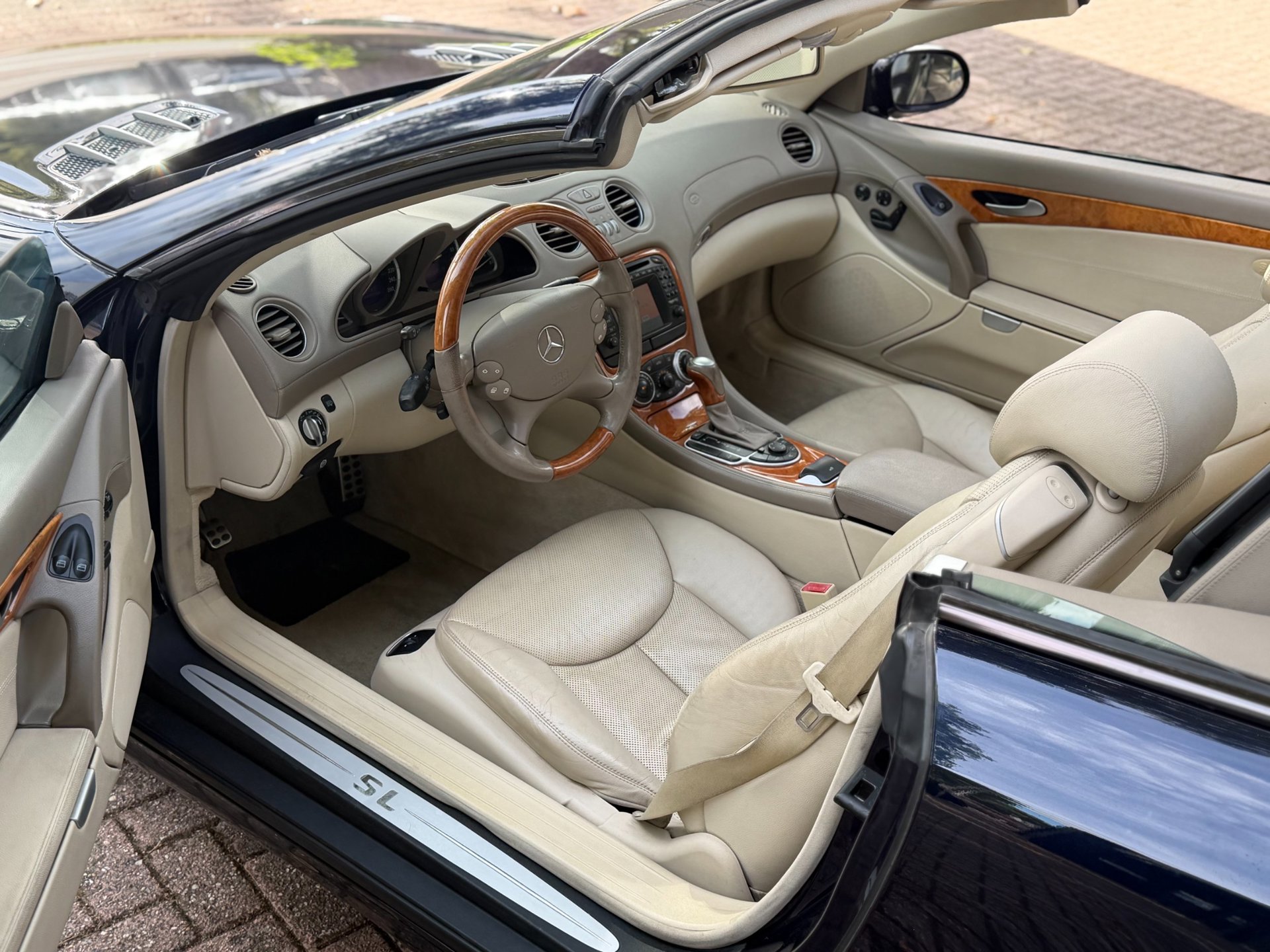Foto van Mercedes-Benz SL 500