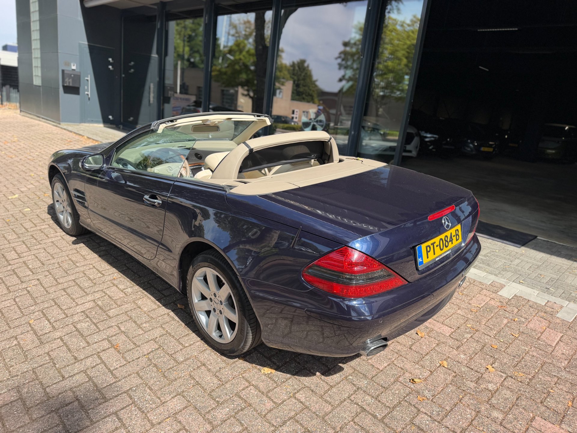Foto van Mercedes-Benz SL 500