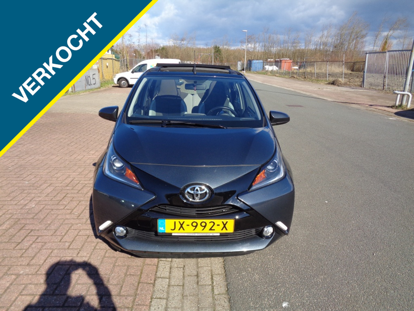 Toyota Toyota Aygo 1.0 VVT-i x-wave,Airco,Cabrio 2016 - voorkant