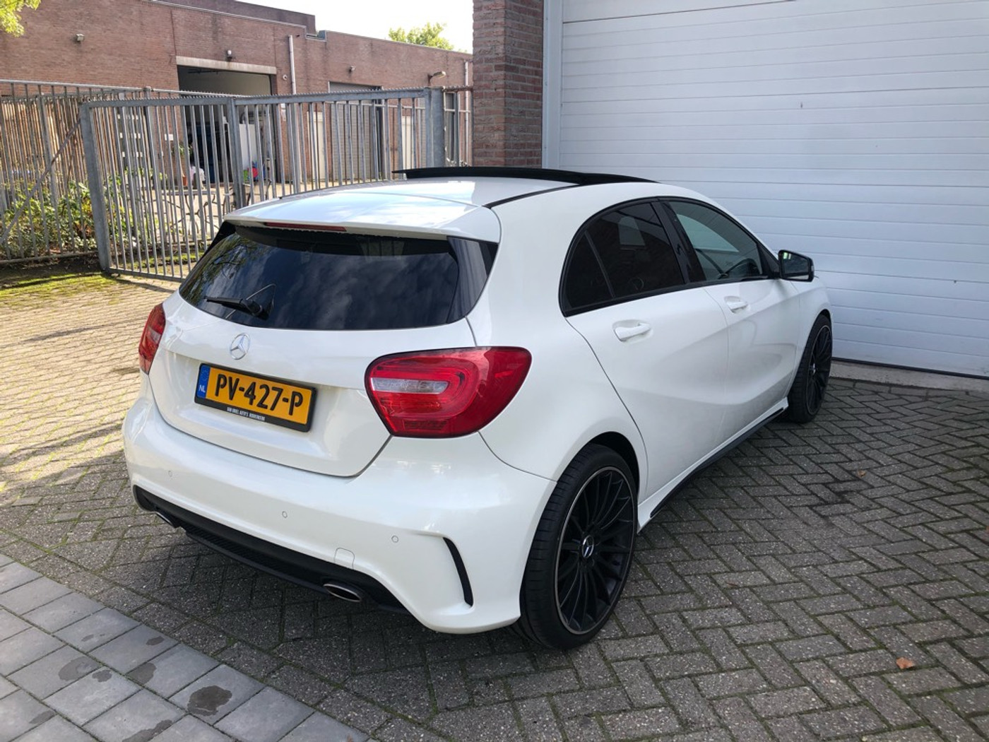 Foto van Mercedes-Benz A 200
