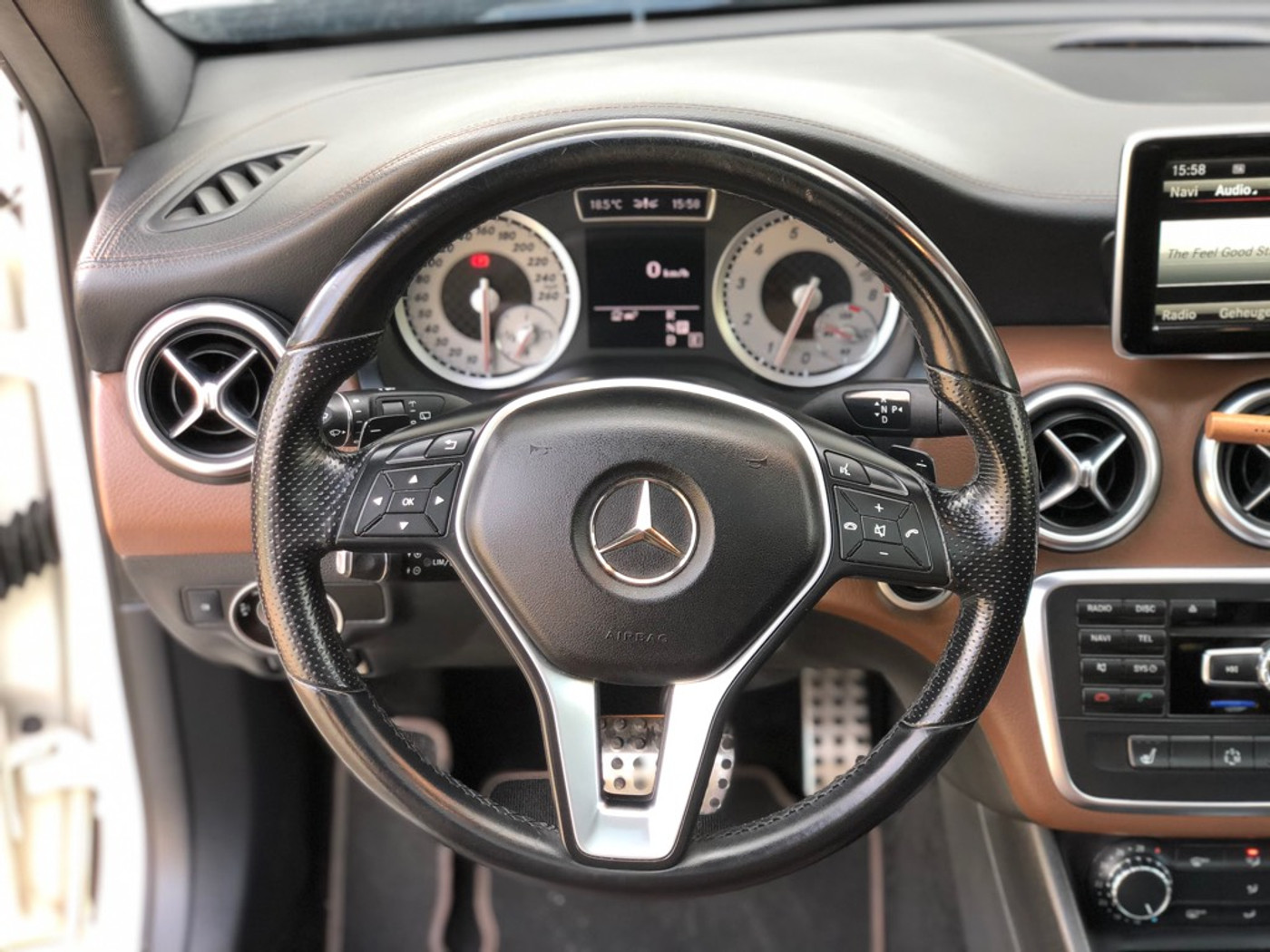 Foto van Mercedes-Benz A 200