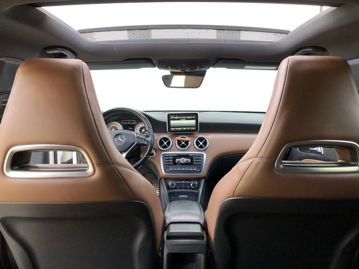 Foto van Mercedes-Benz A 200