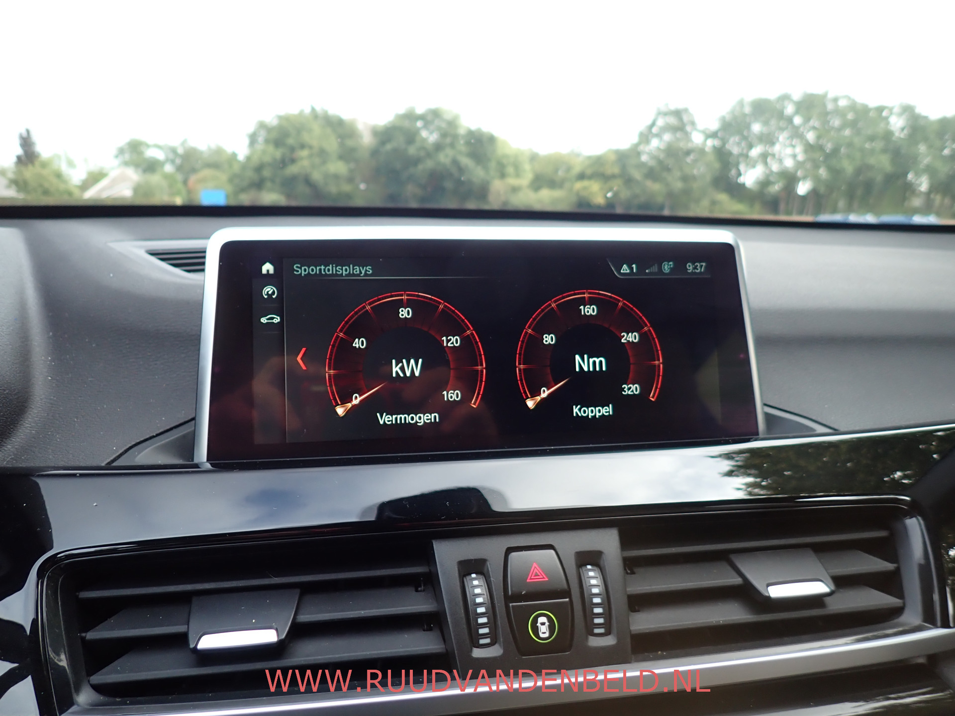 Foto van BMW X1 Xdrive20i