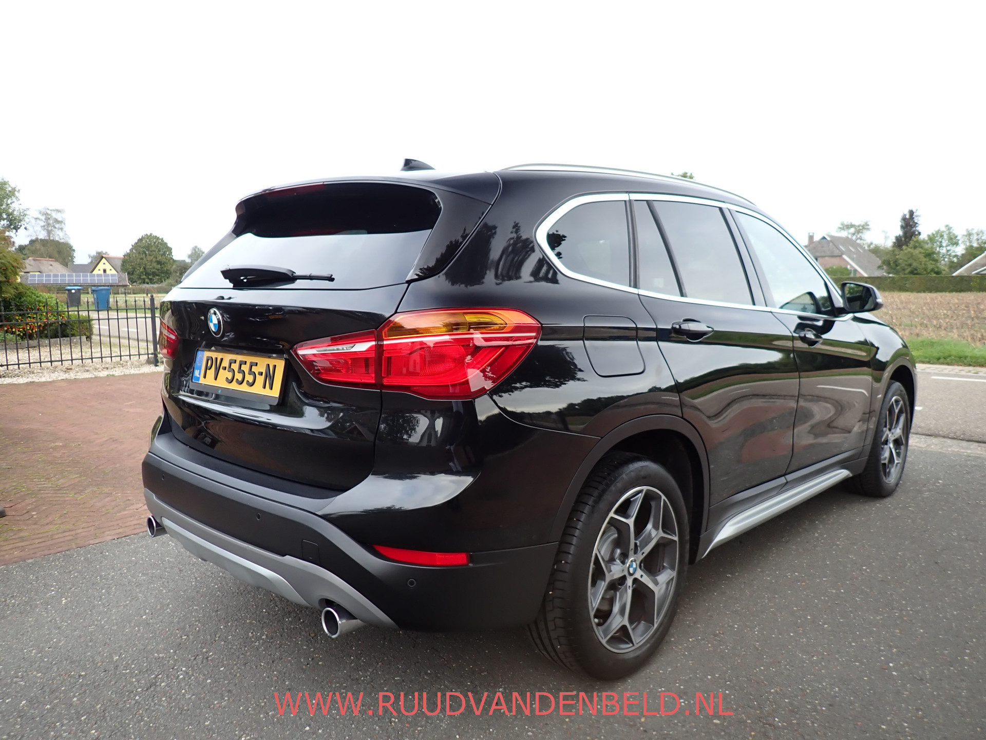 Foto van BMW X1 Xdrive20i