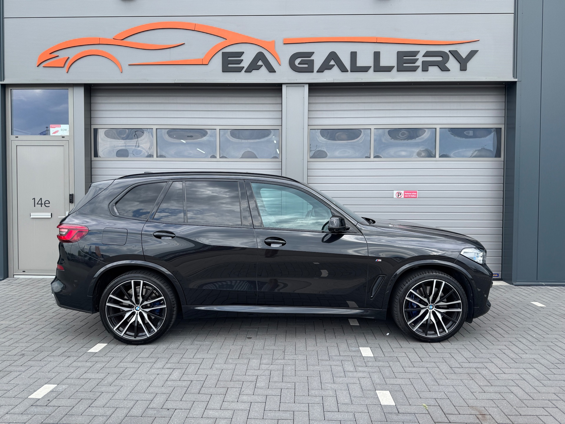 Foto van BMW X5 Xdrive40i