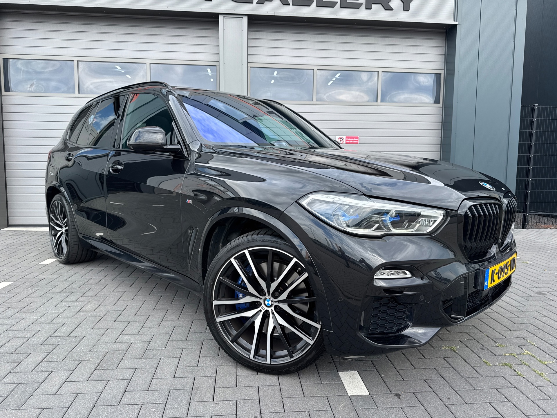 Foto van BMW X5 Xdrive40i