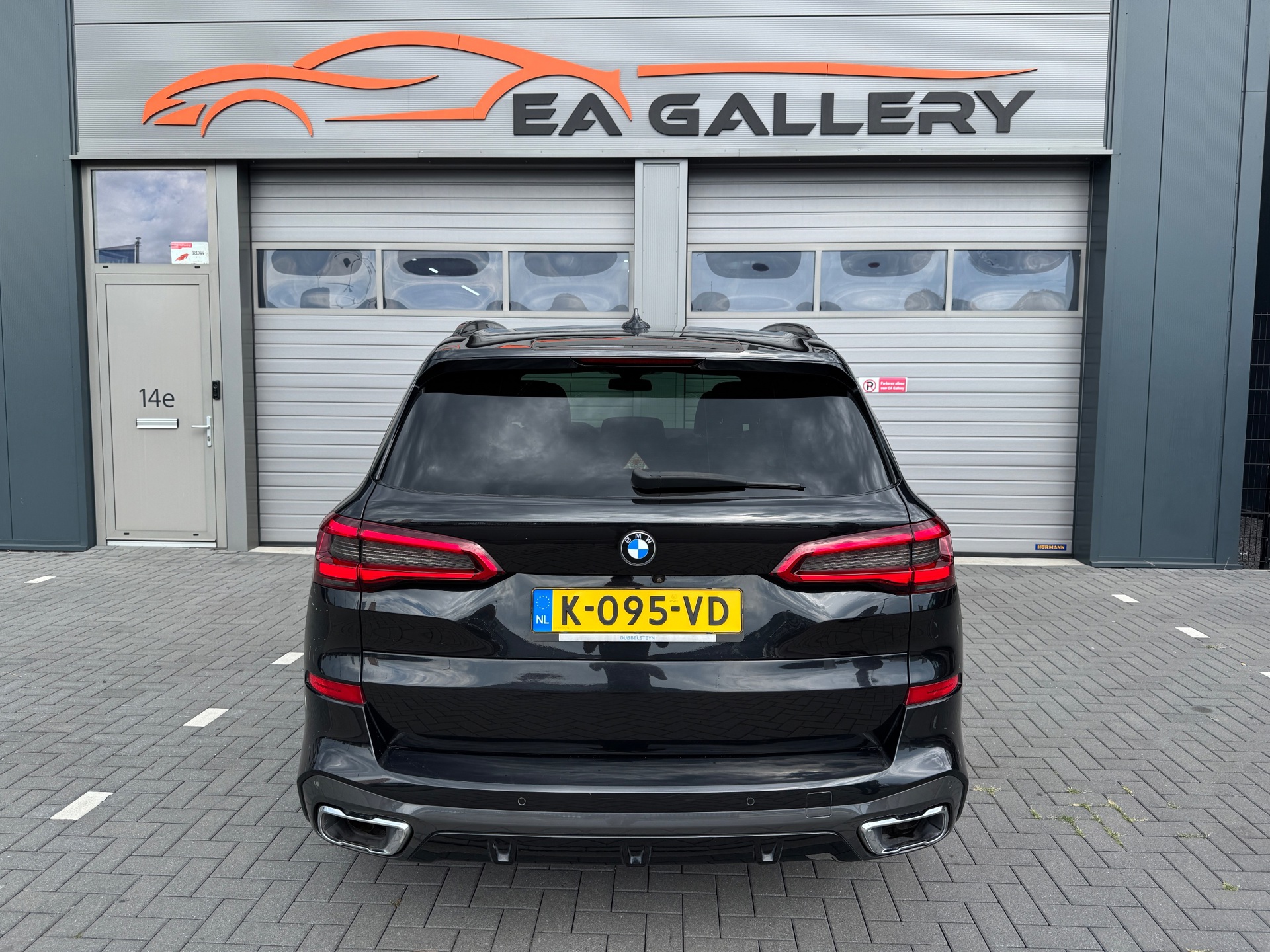 Foto van BMW X5 Xdrive40i