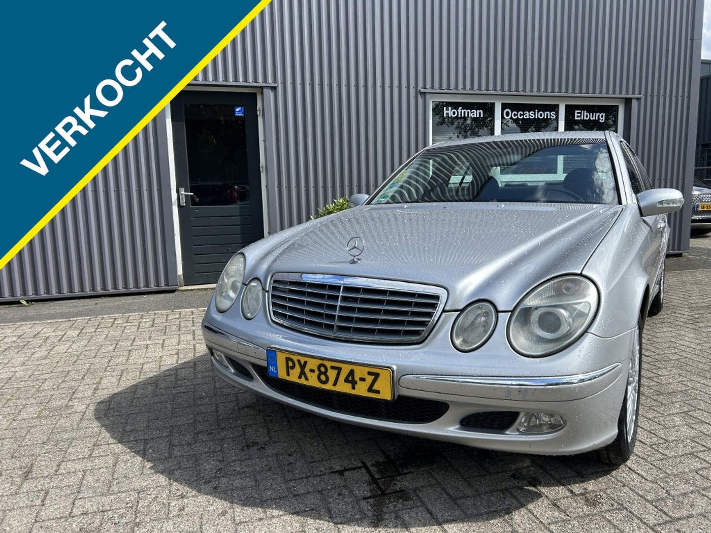 Foto van Mercedes-Benz E 320