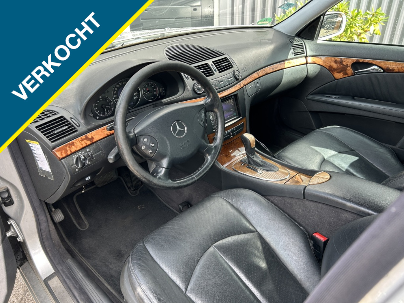 Foto van Mercedes-Benz E 320