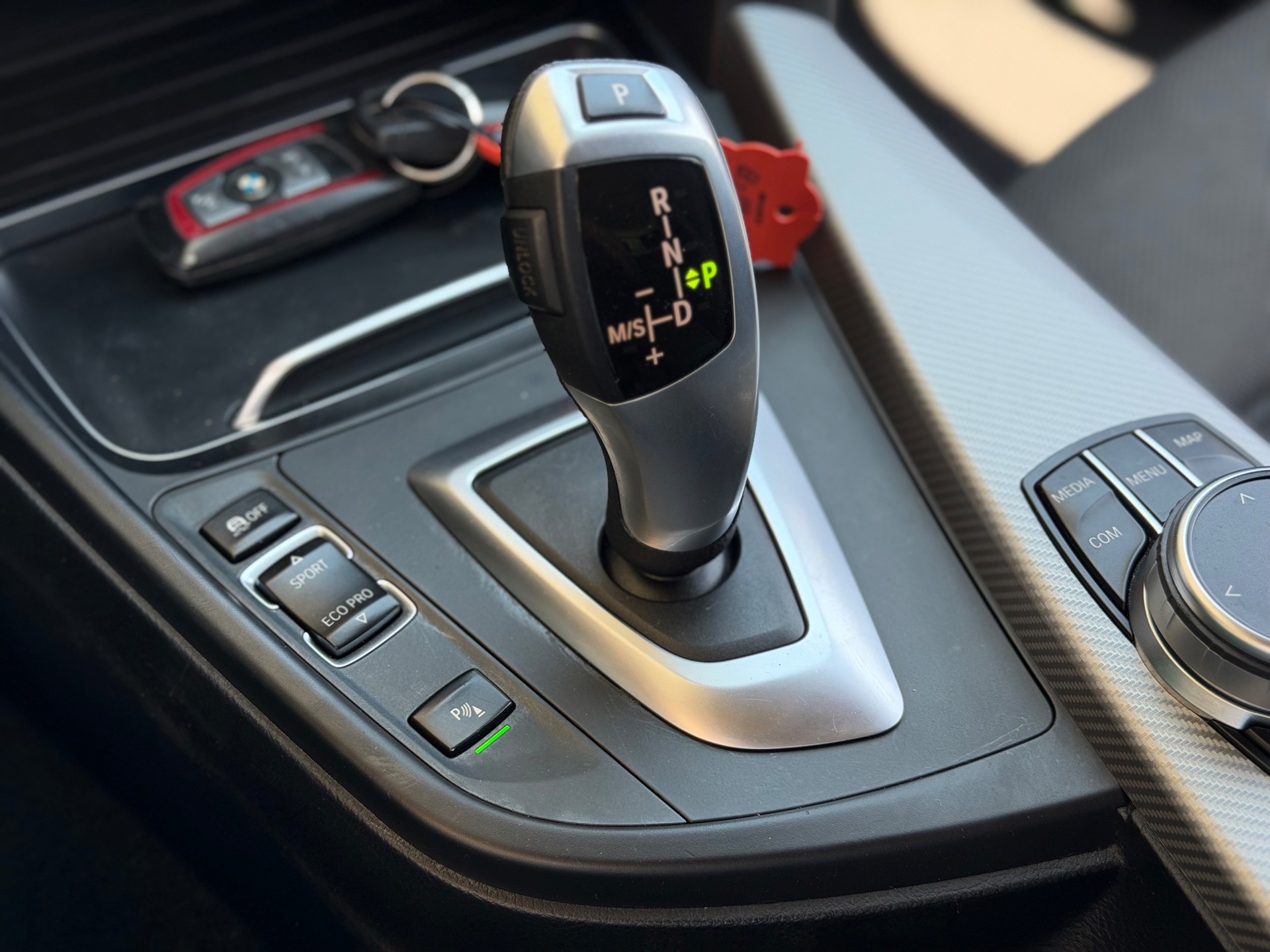 Foto van BMW 330i