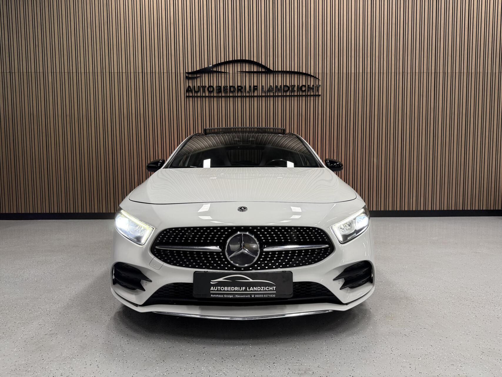 Foto van Mercedes-Benz A 200