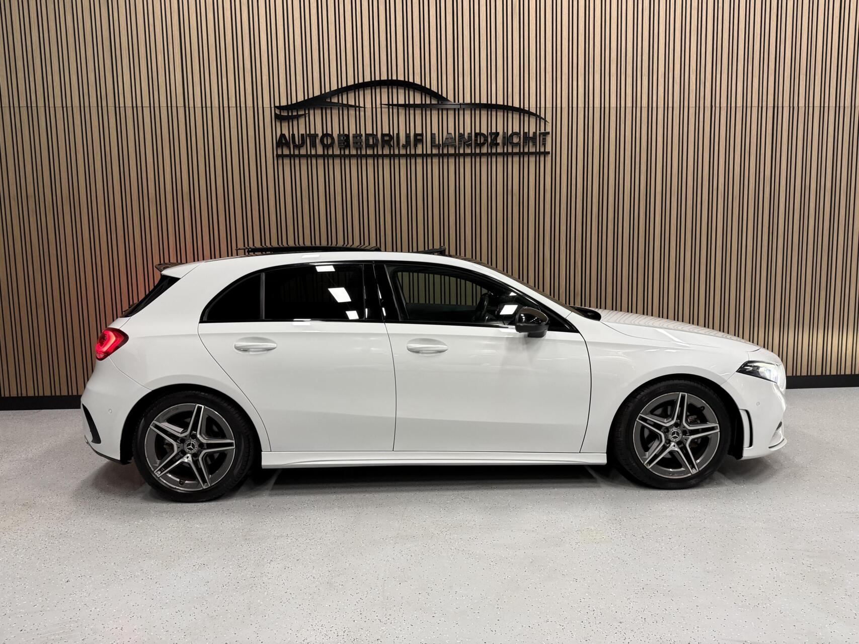Foto van Mercedes-Benz A 200