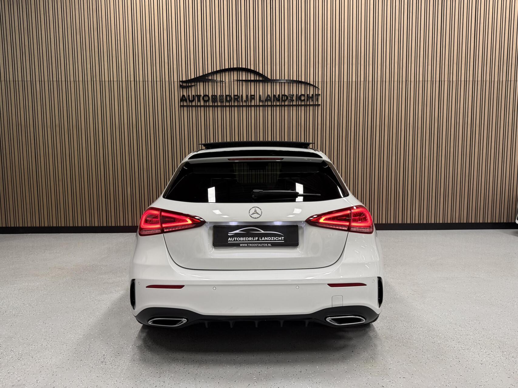 Foto van Mercedes-Benz A 200