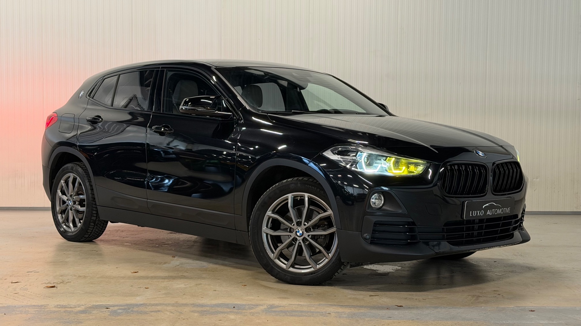 Foto van BMW X2 Sdrive18i