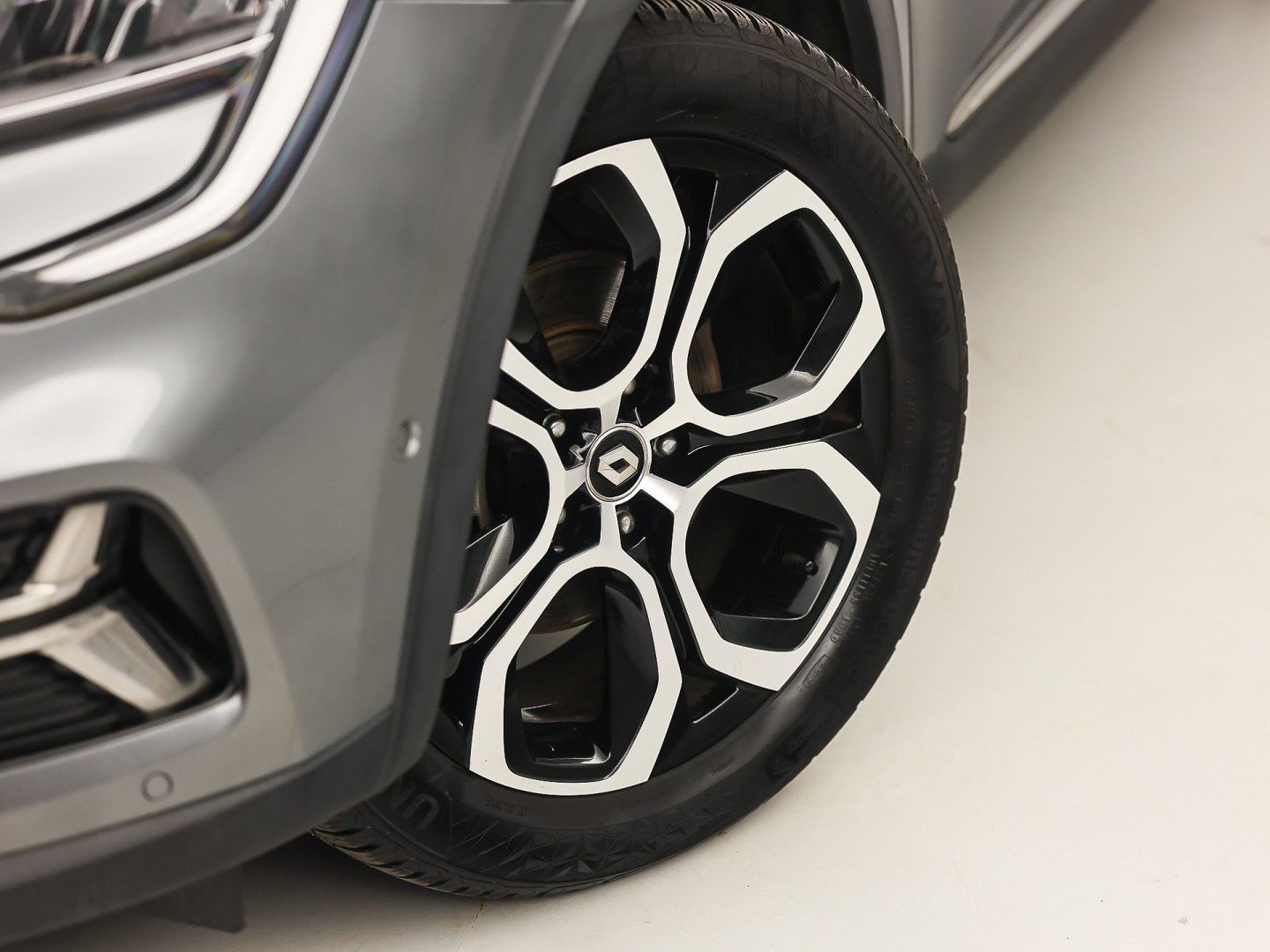 Foto van Renault Arkana E-tech