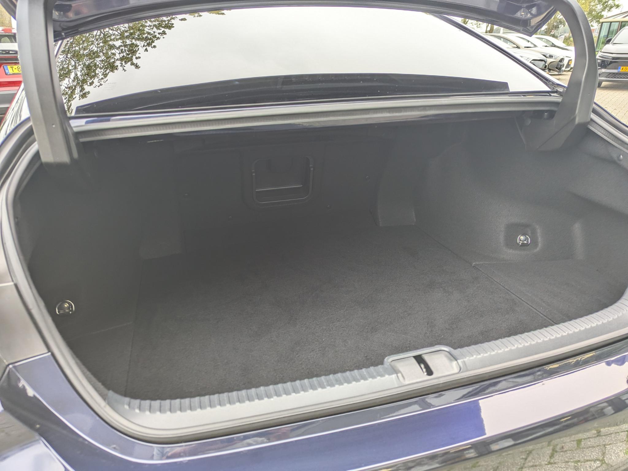 Foto van Lexus Lexus Es300h
