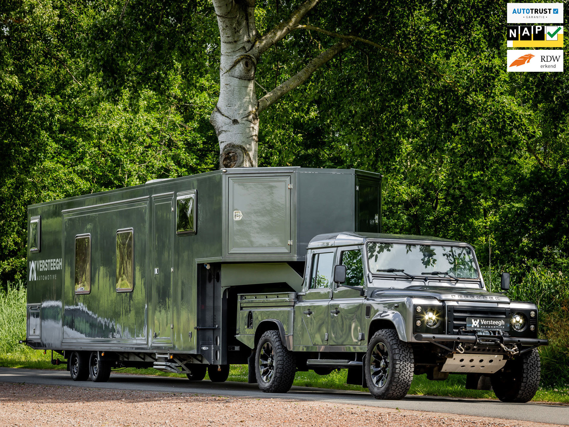 Land Rover Defender 2.2 D 130" S Crew Cab x Bolle Trailer|Zonnepanelen|Camper 2015 - voorkant