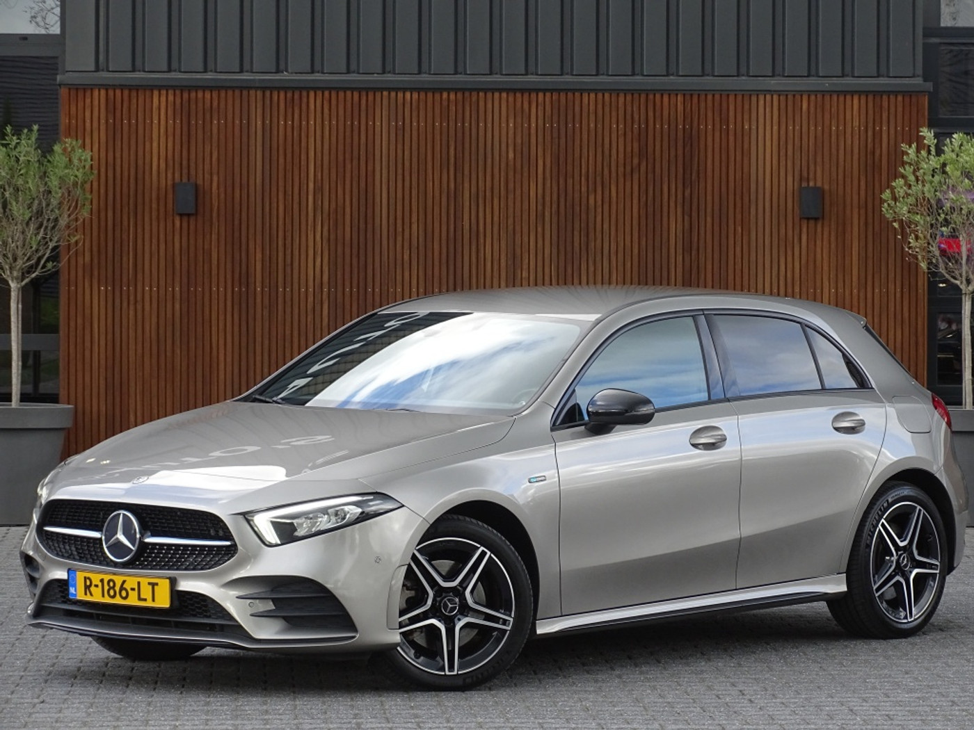 Foto van Mercedes-Benz A 250 E