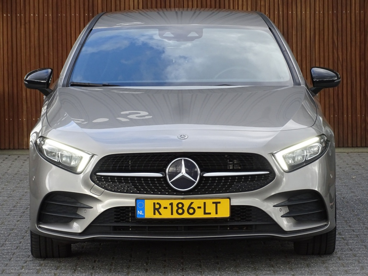Foto van Mercedes-Benz A 250 E