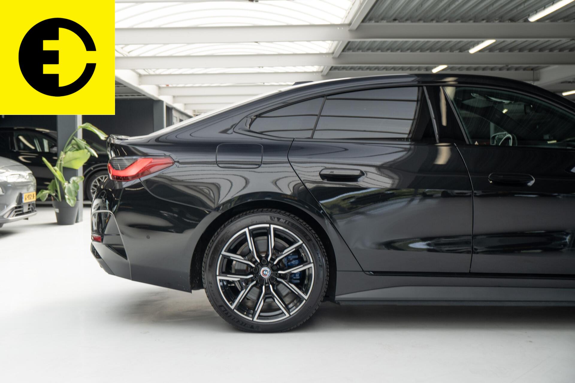 Foto van BMW I4 M50