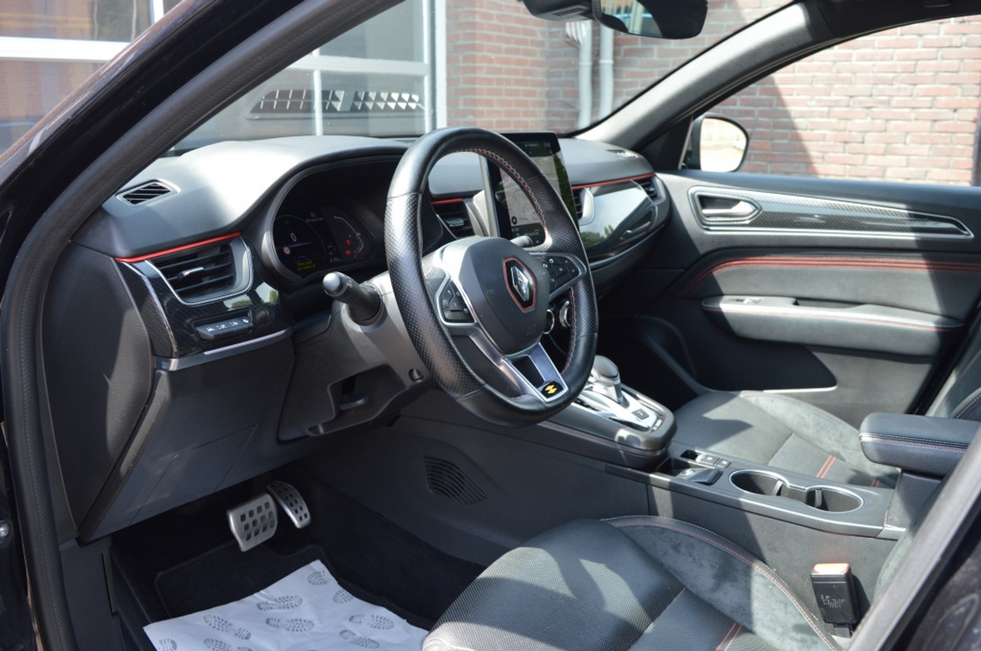 Foto van Renault Arkana E-tech