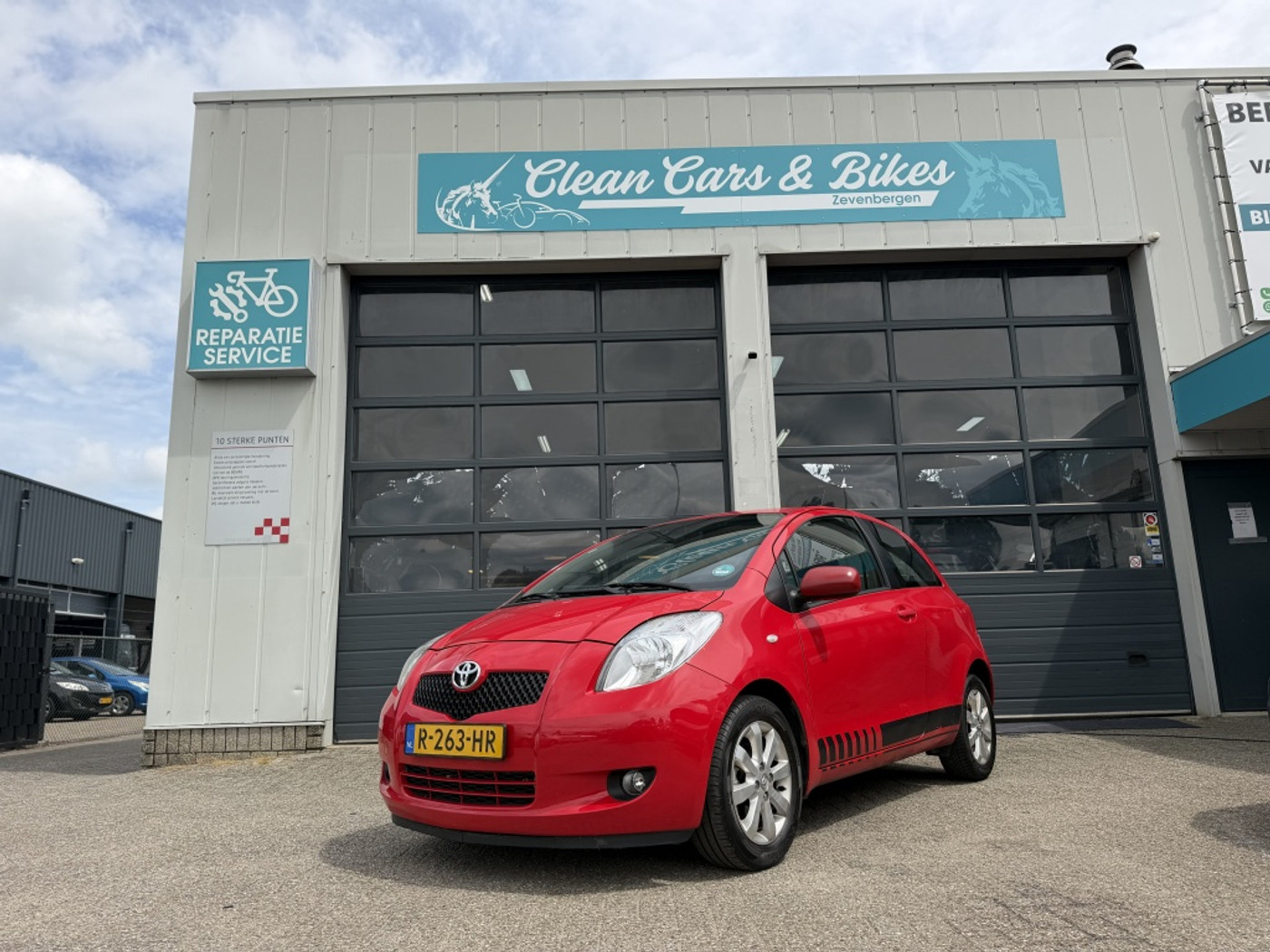 Toyota Toyota Yaris 1.3 VVTi Sol MMT 2008 - voorkant