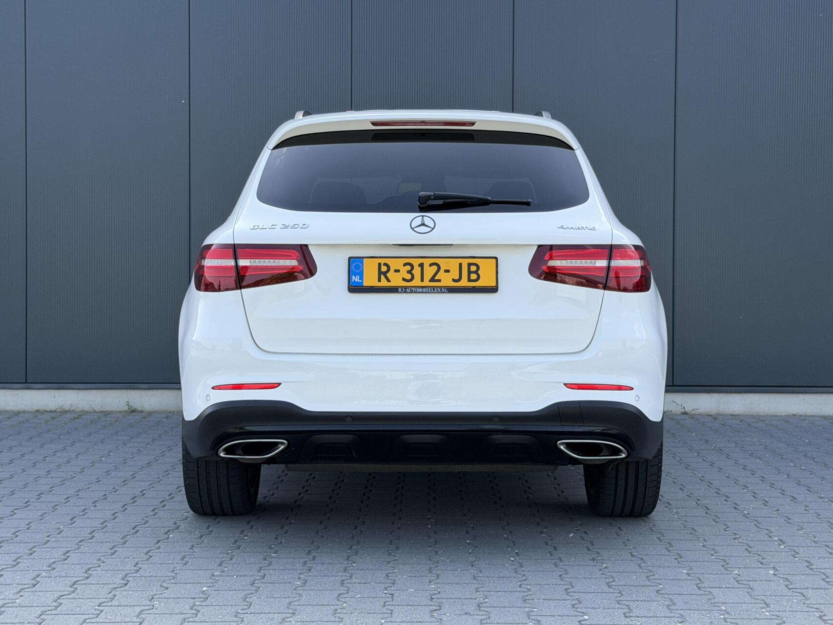 Foto van Mercedes-Benz GLC 250 4Matic