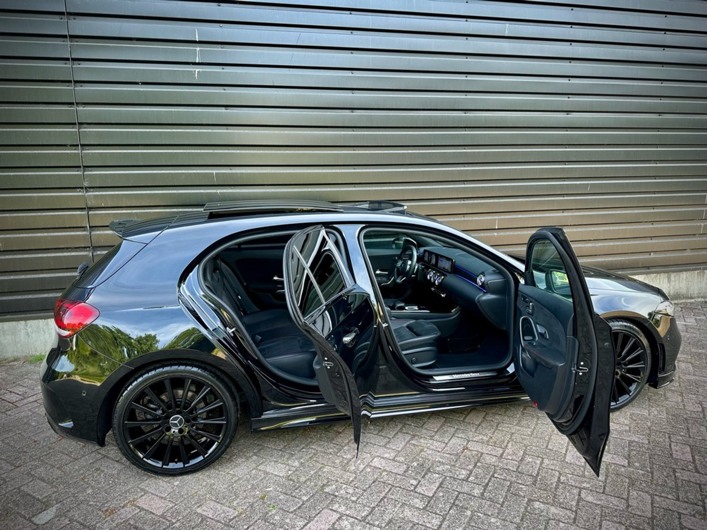 Foto van Mercedes-Benz A 200