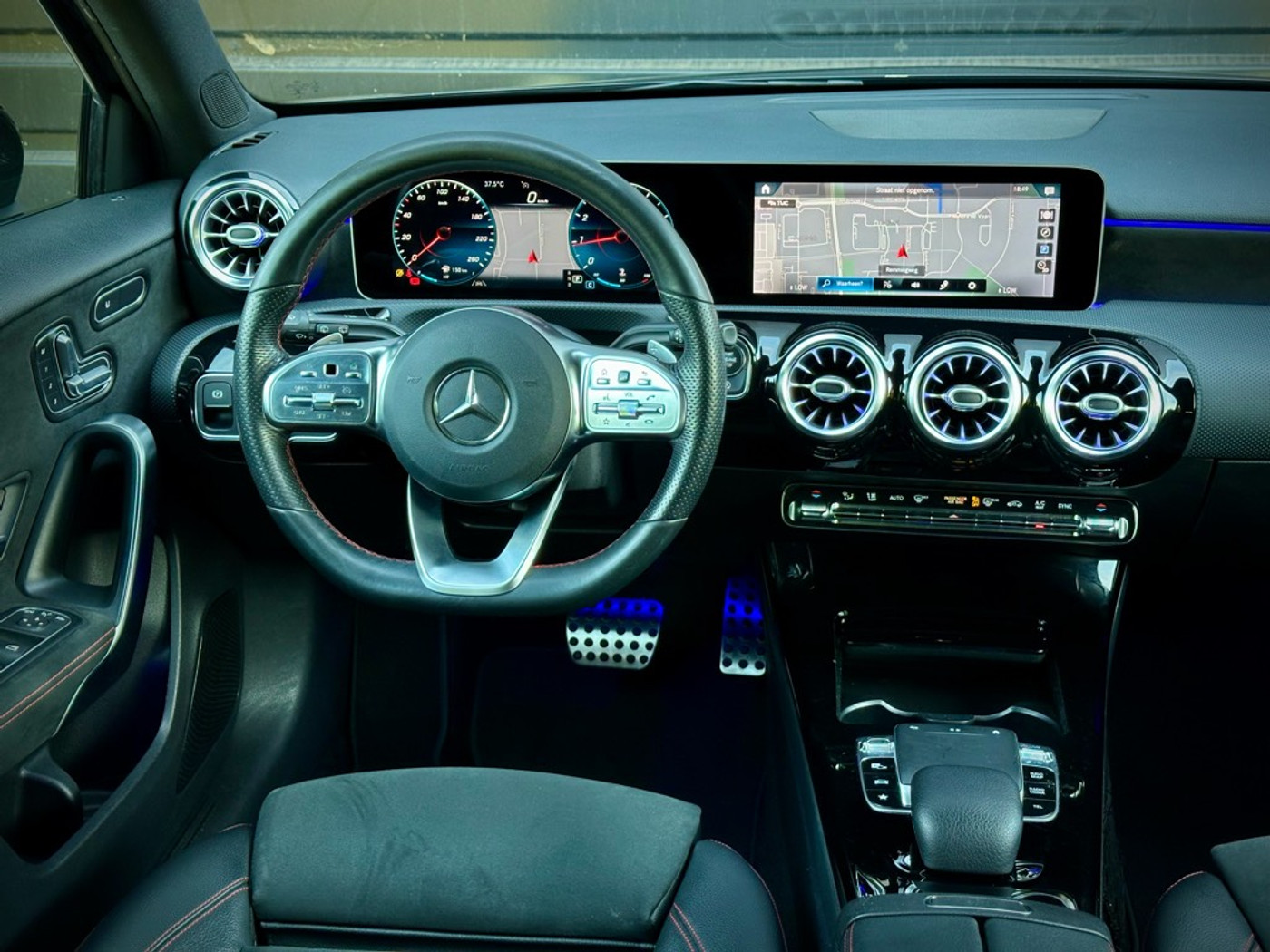 Foto van Mercedes-Benz A 200