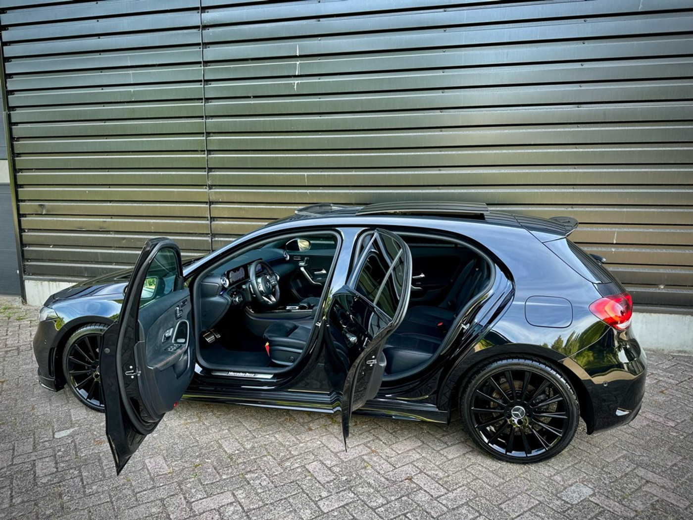 Foto van Mercedes-Benz A 200