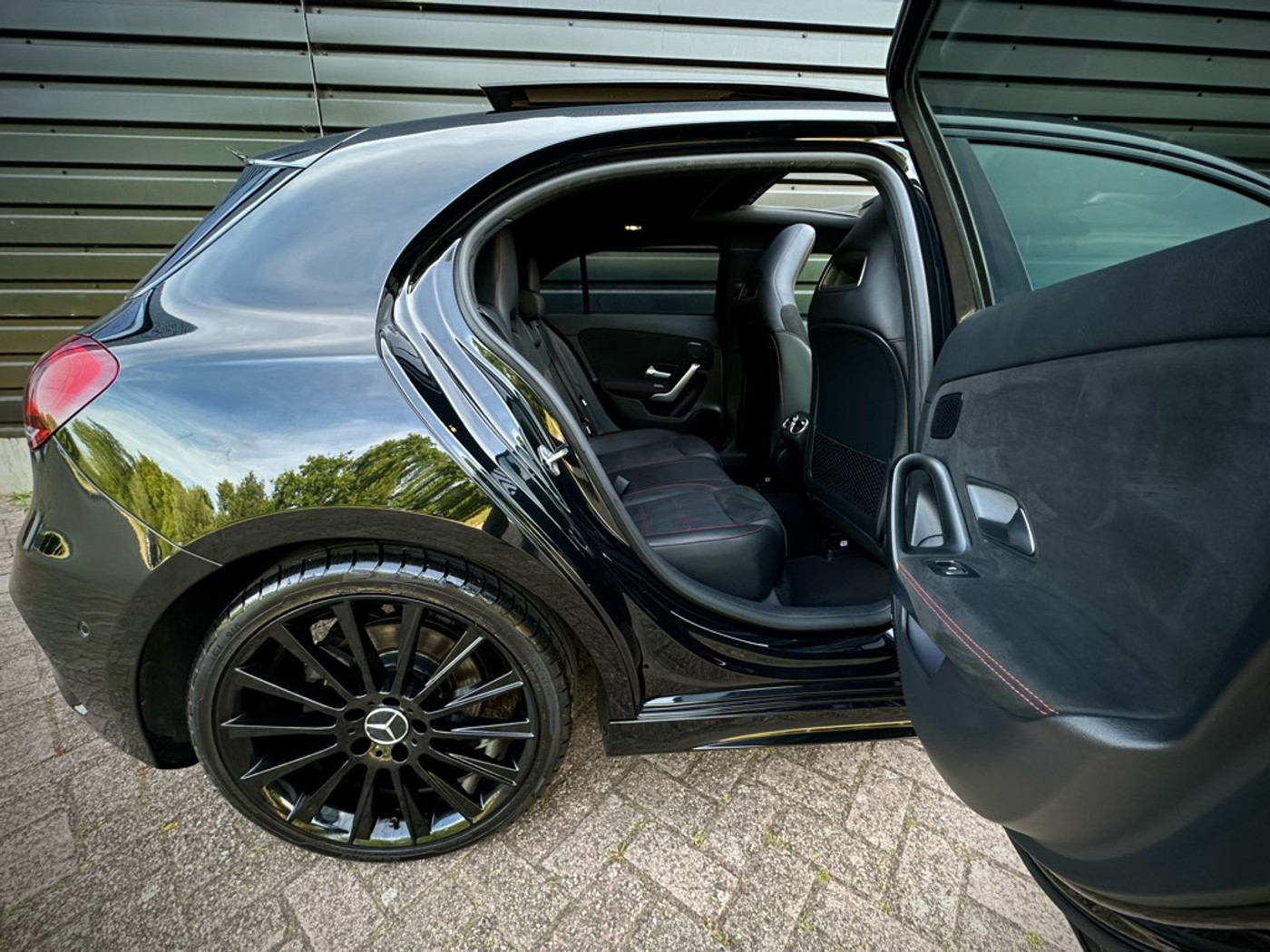 Foto van Mercedes-Benz A 200