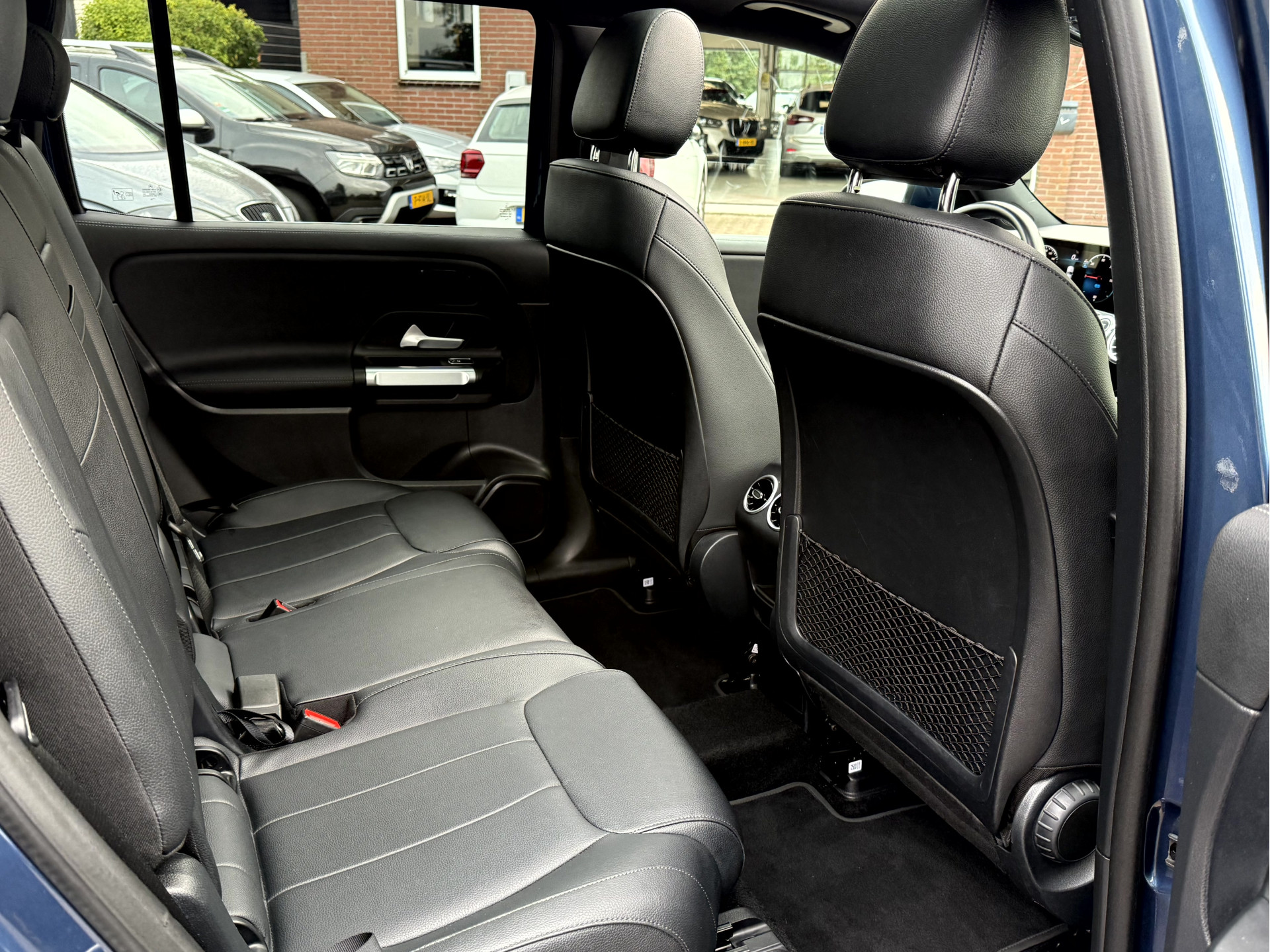 Foto van Mercedes-Benz Eqb 250