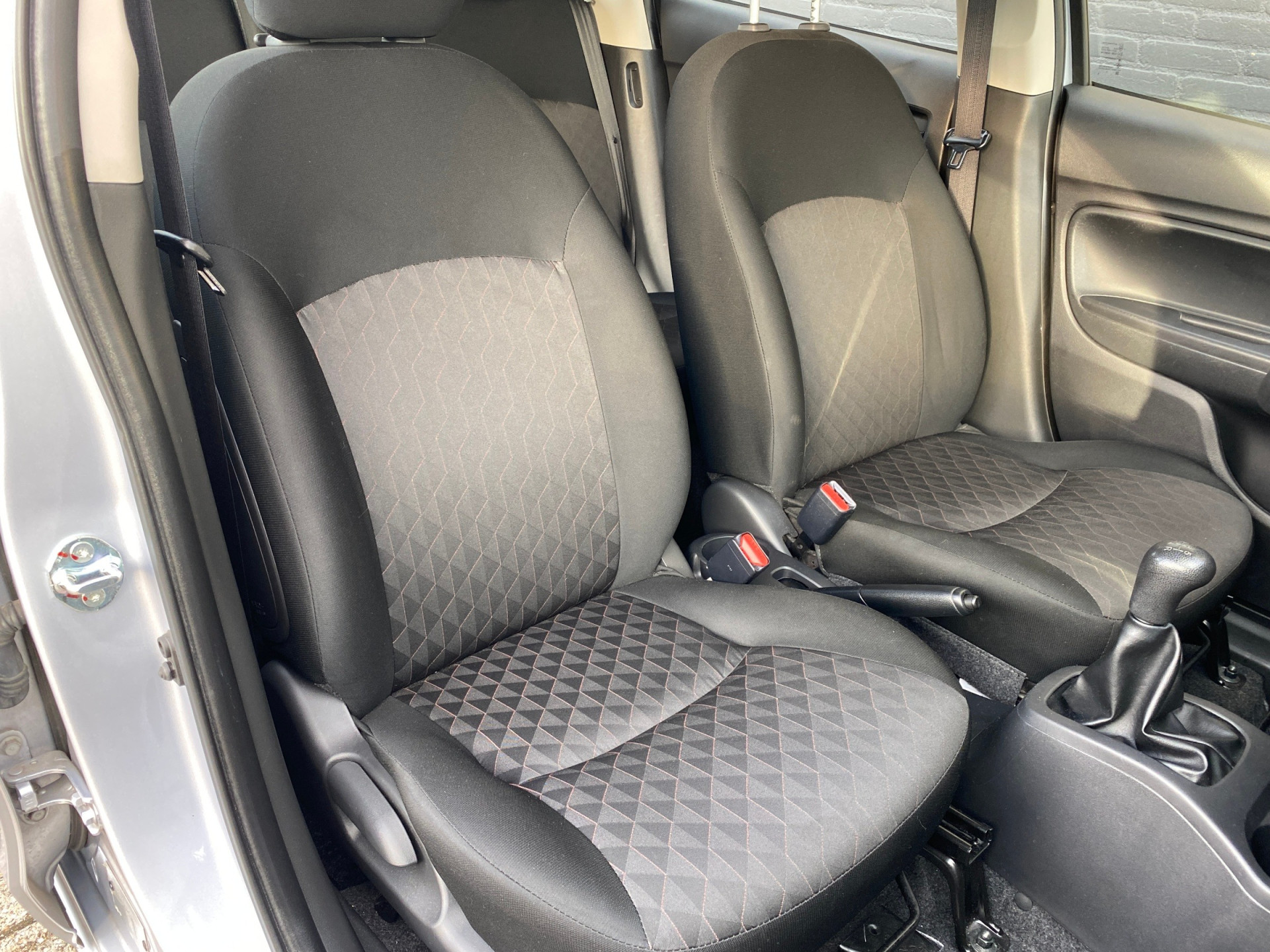 Foto van Mitsubishi Mitsubishi Space Star