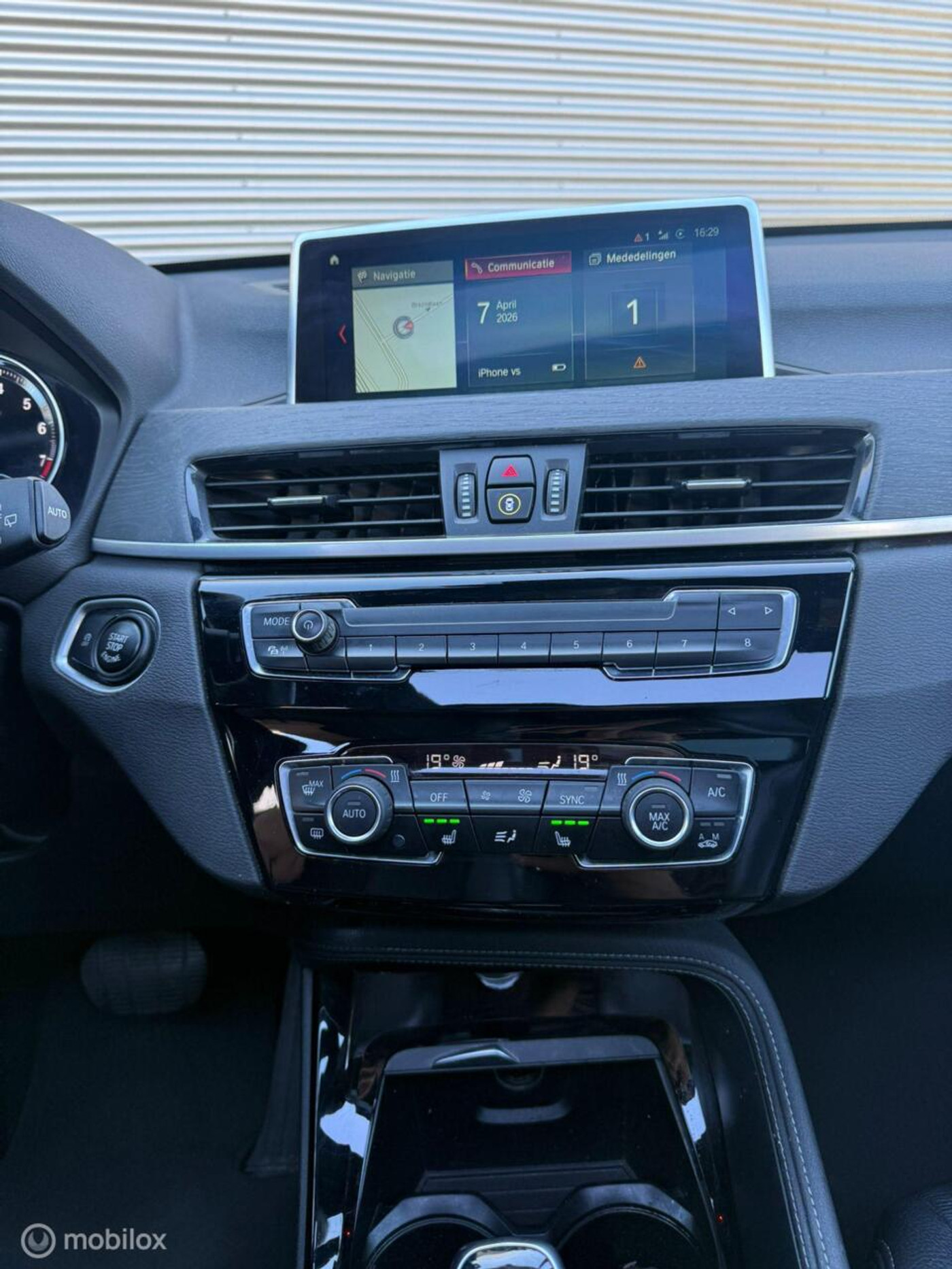 Foto van BMW X1 Sdrive18i