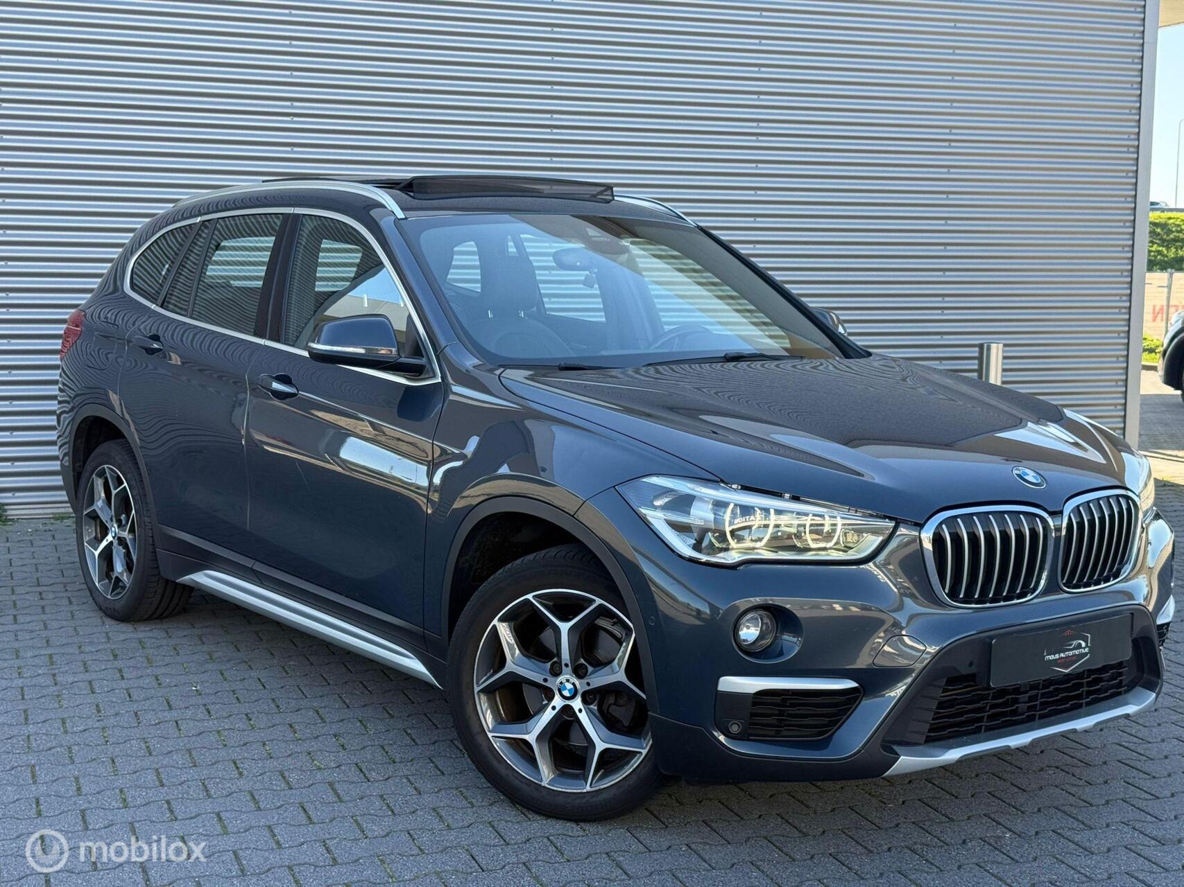 Foto van BMW X1 Sdrive18i