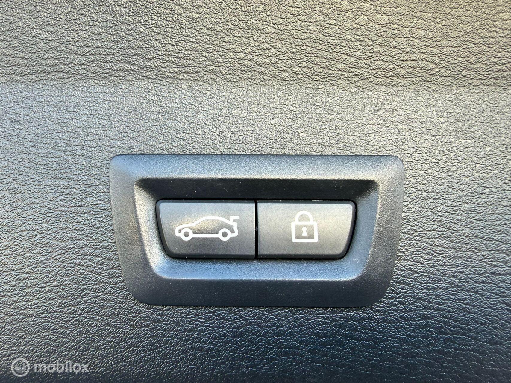 Foto van BMW X1 Sdrive18i