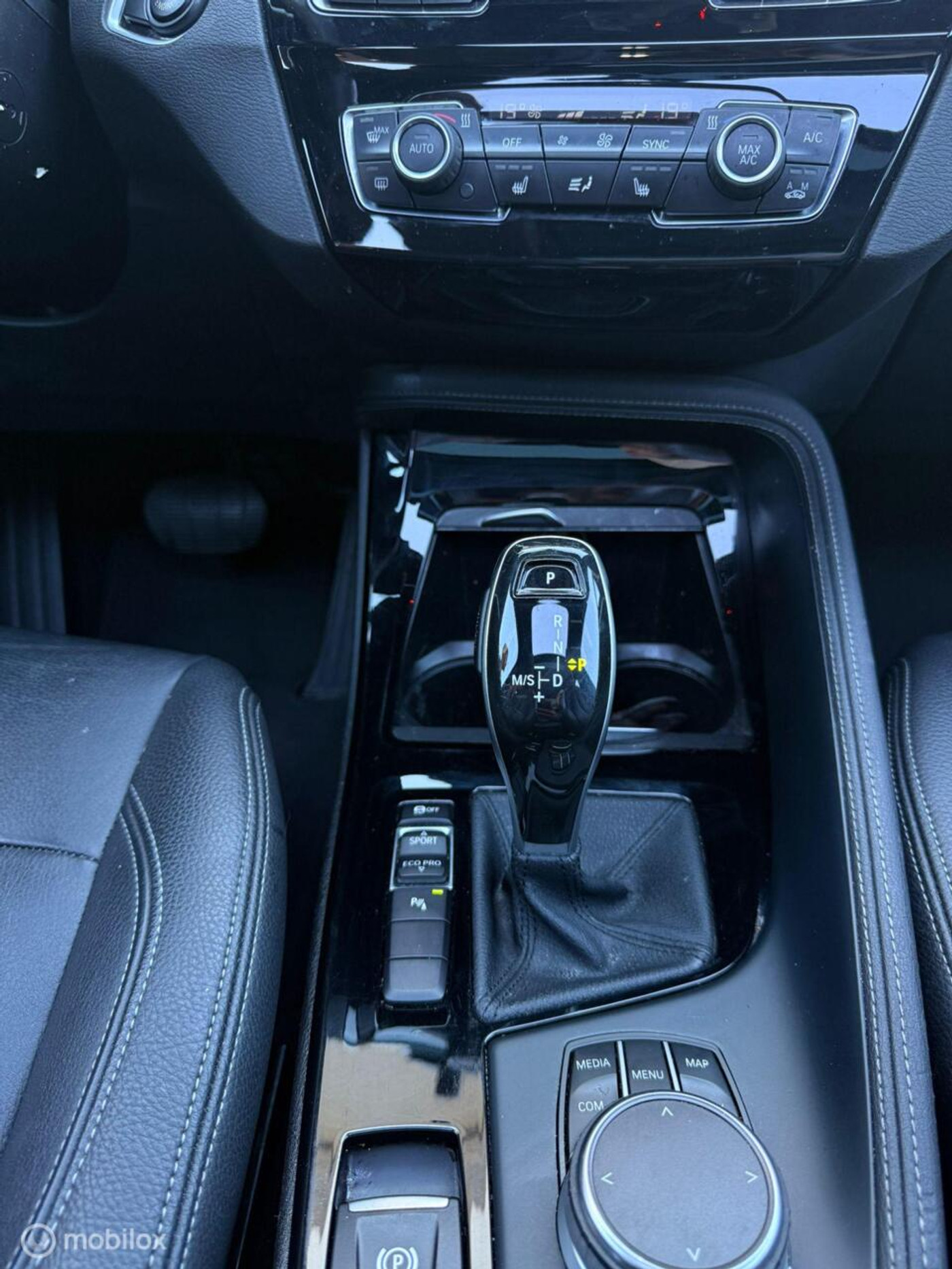 Foto van BMW X1 Sdrive18i