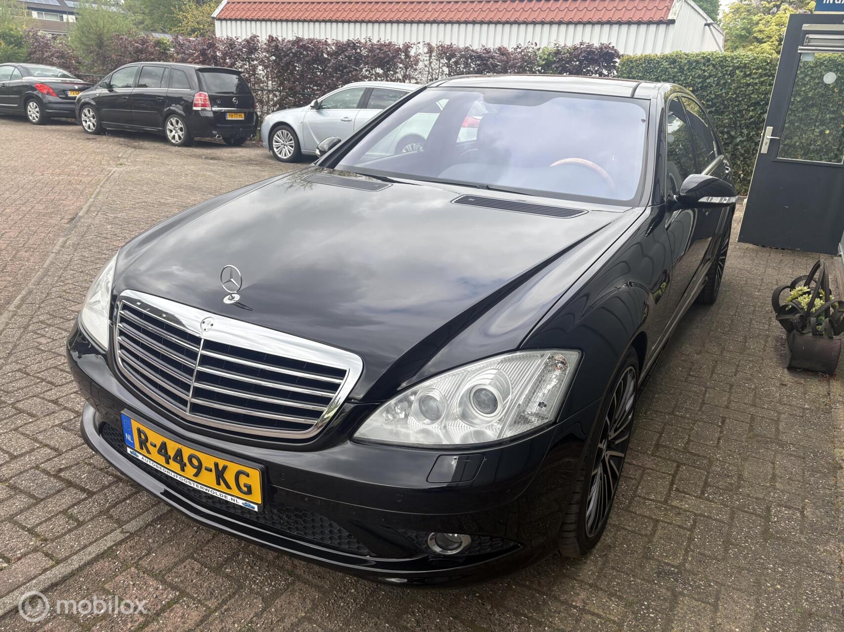 Foto van Mercedes-Benz S 500