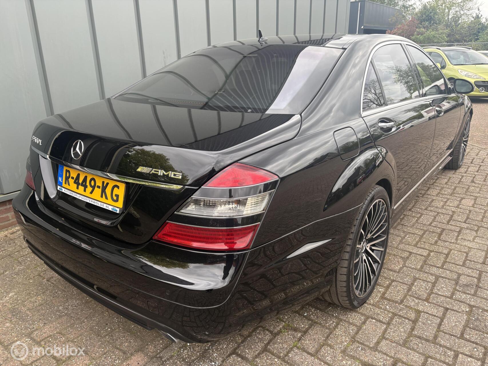 Foto van Mercedes-Benz S 500