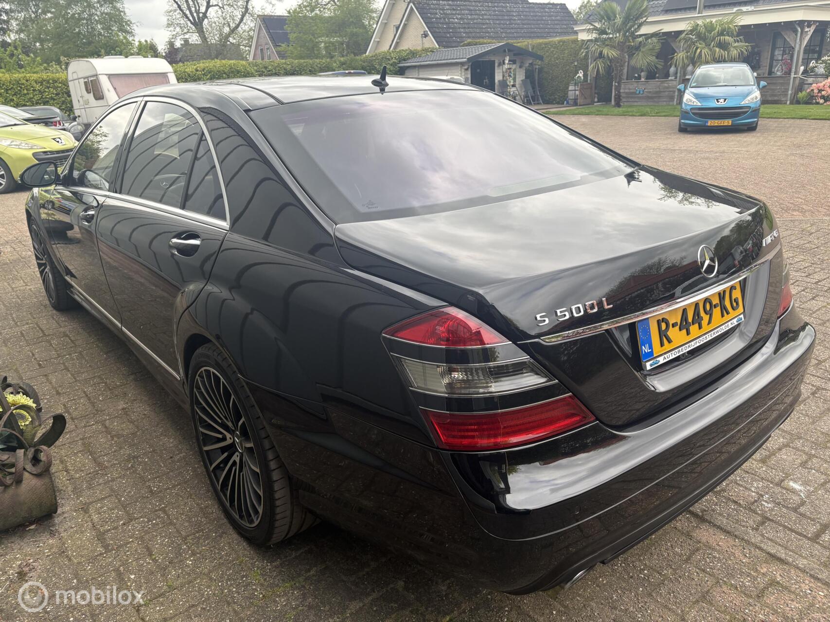 Foto van Mercedes-Benz S 500