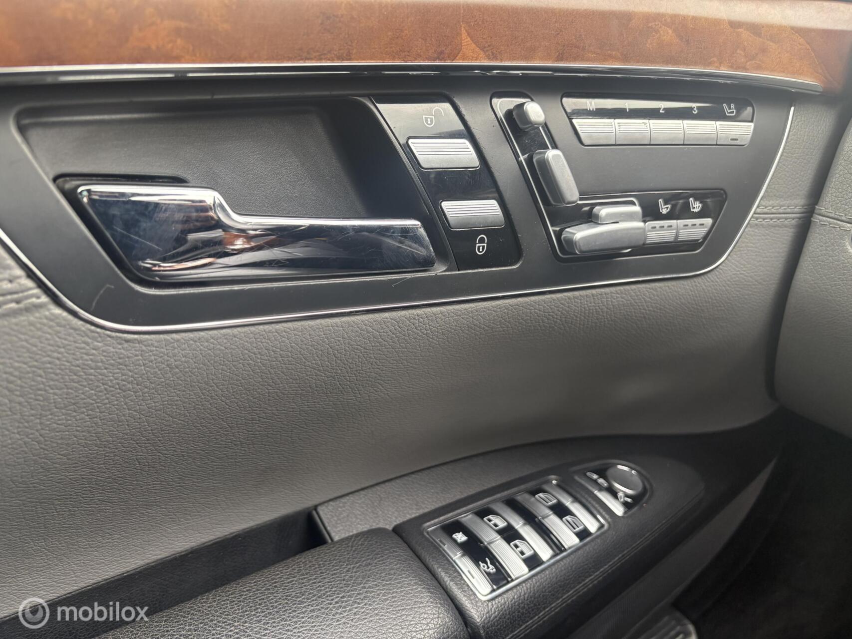Foto van Mercedes-Benz S 500