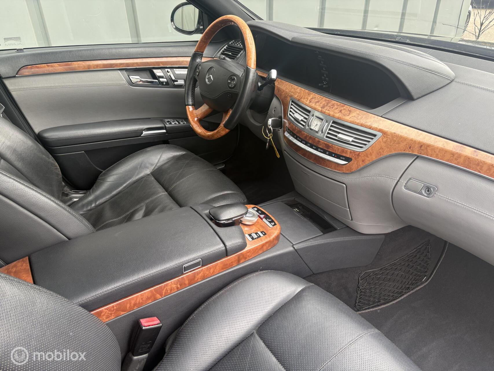 Foto van Mercedes-Benz S 500