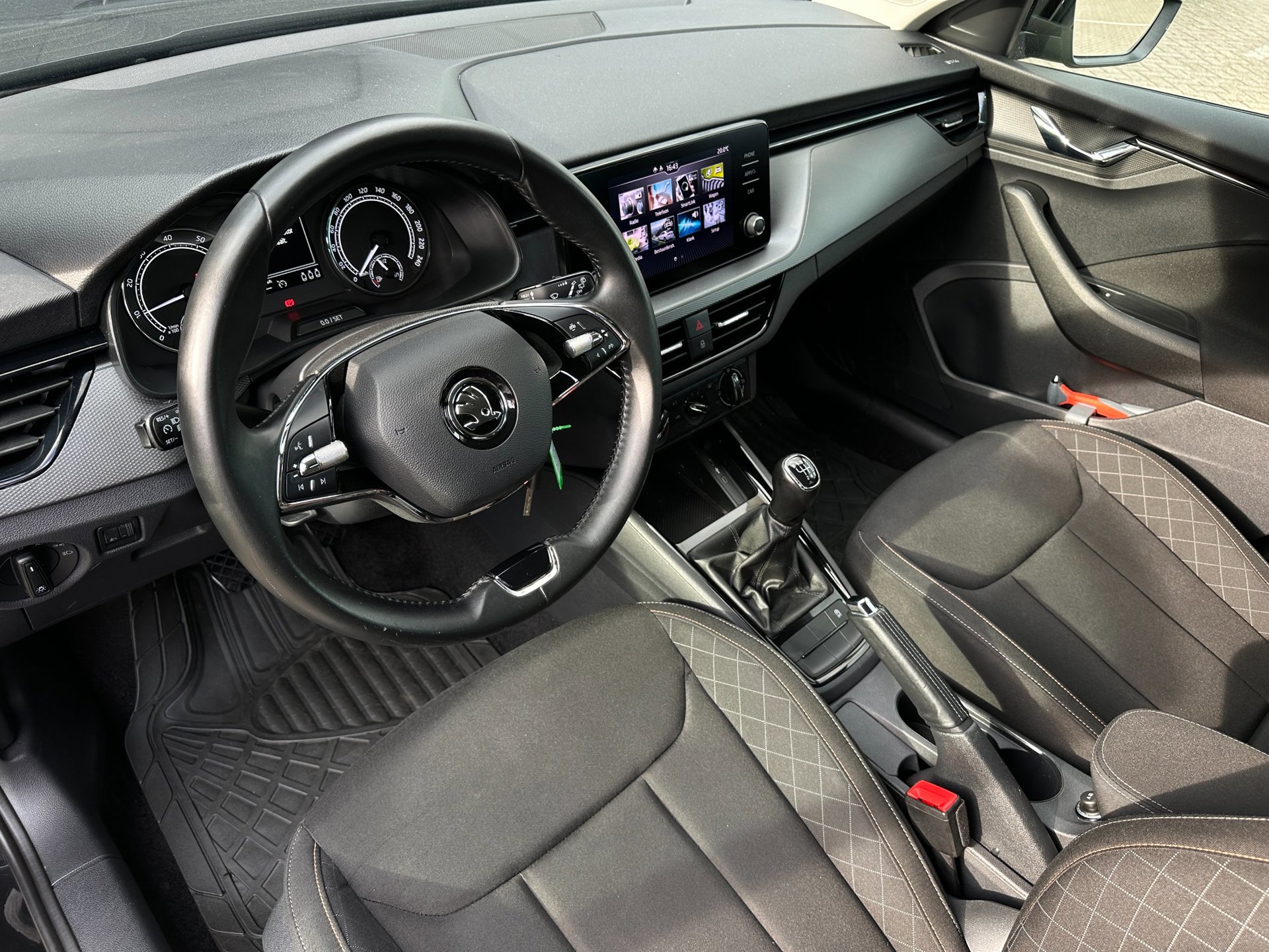 Foto van Skoda Scala