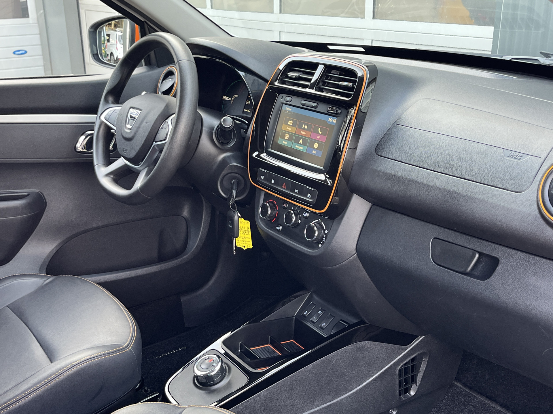 Foto van Dacia Spring