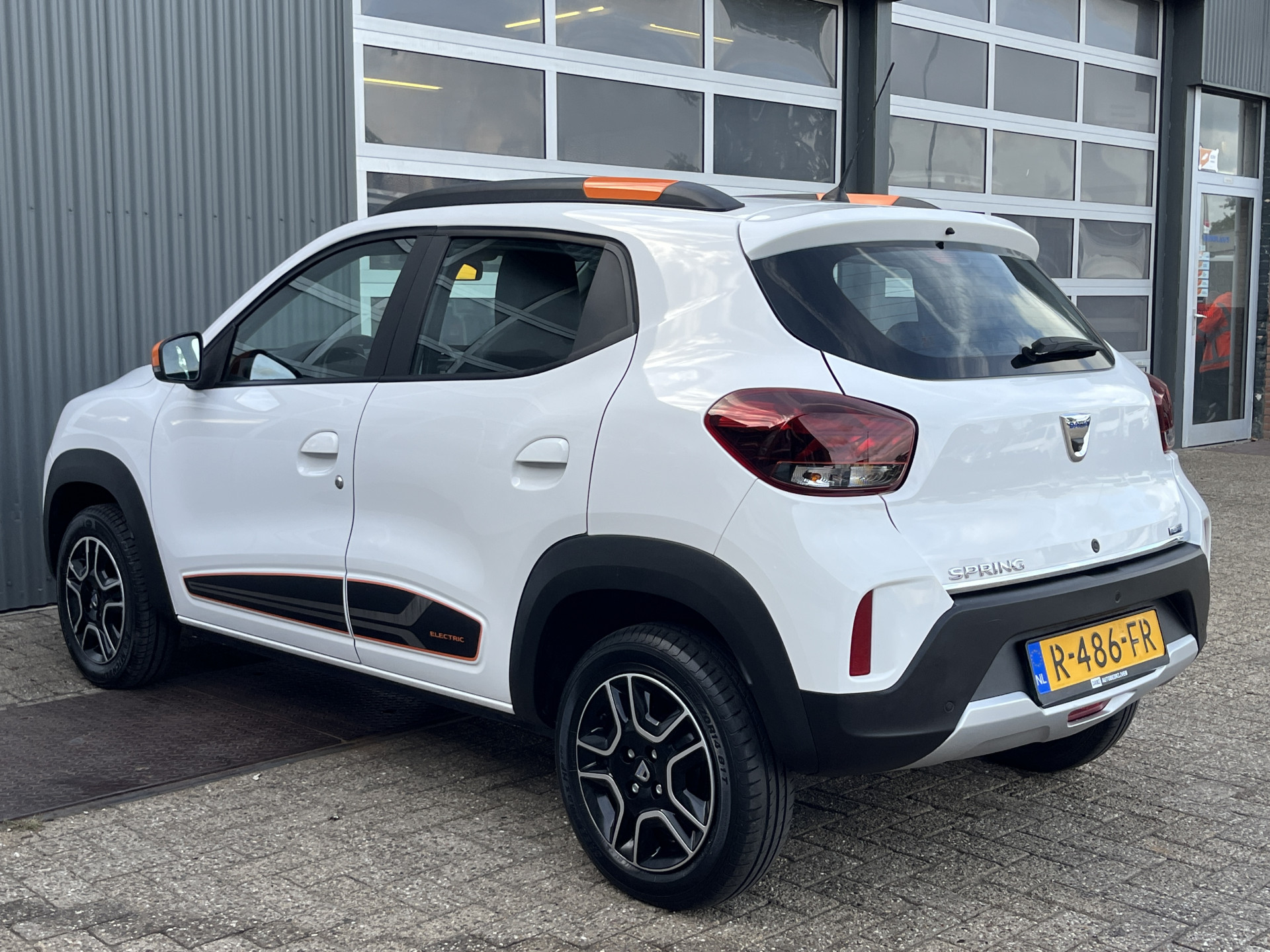 Foto van Dacia Spring