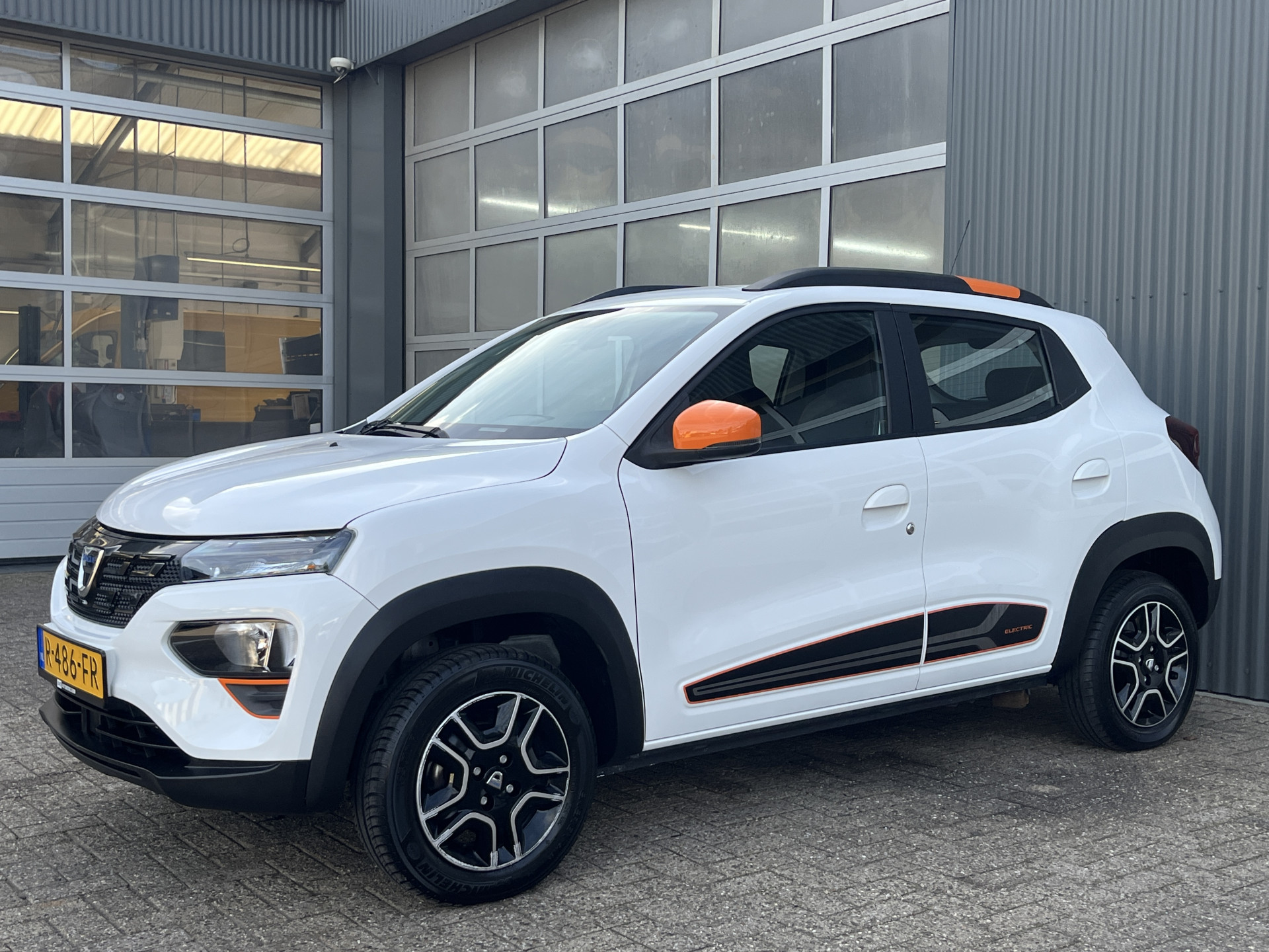 Foto van Dacia Spring