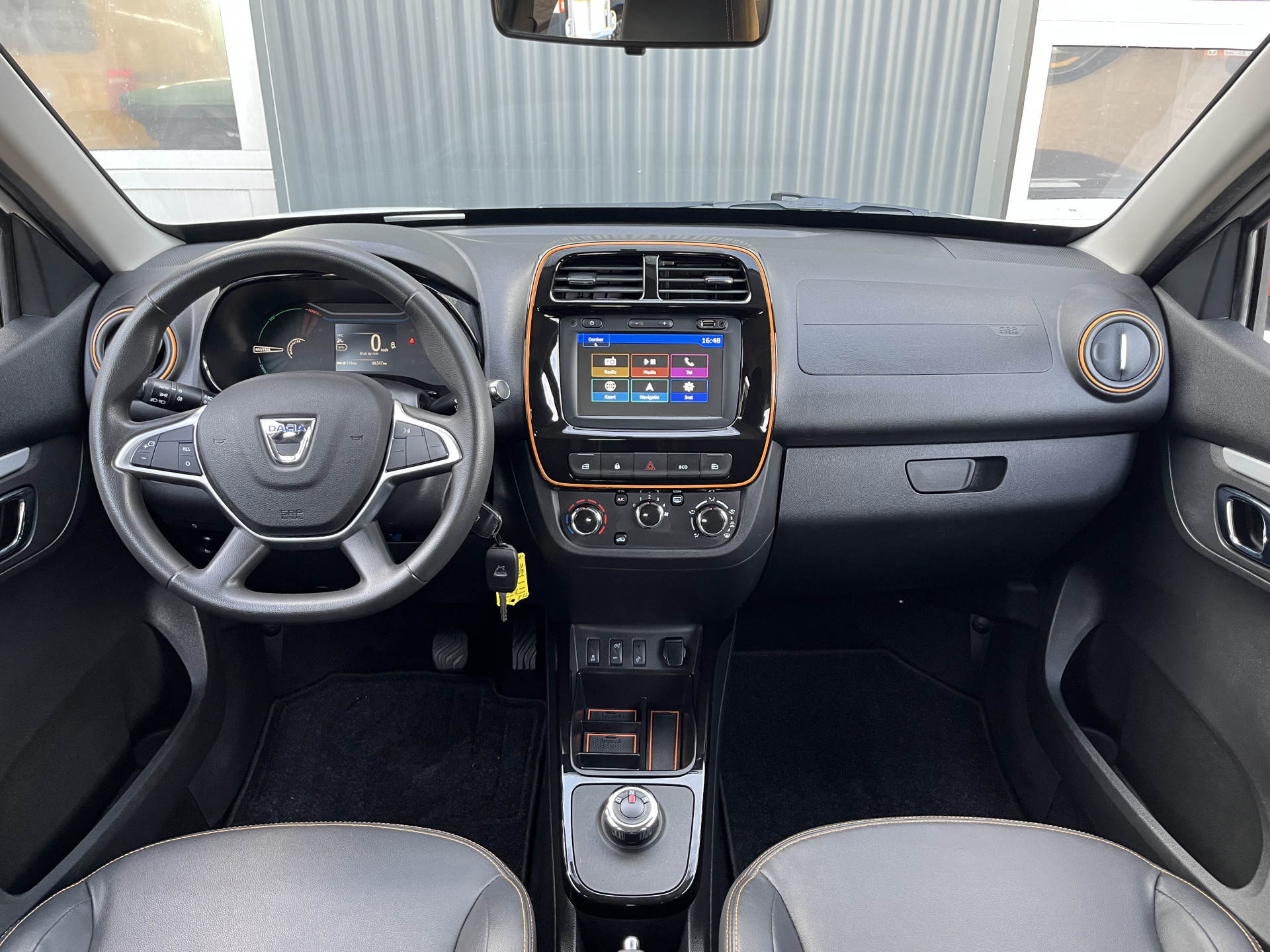 Foto van Dacia Spring