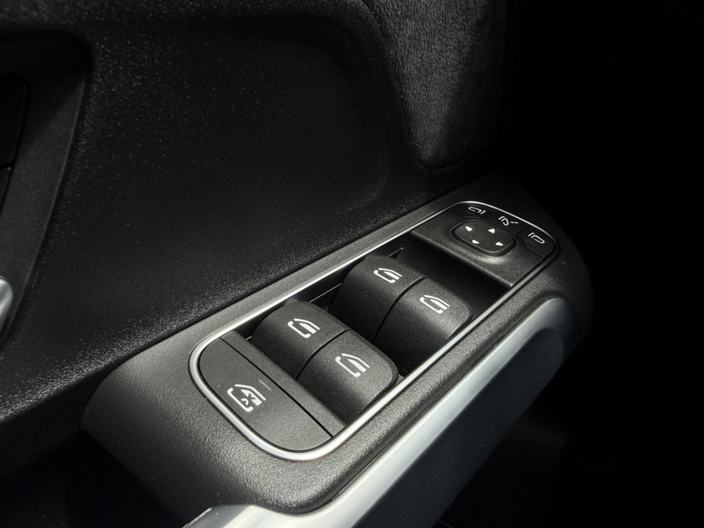 Foto van Mercedes-Benz GLB 180